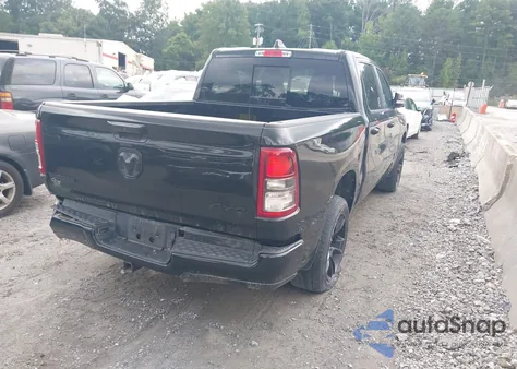 2022 Ram 1500 Big Horn 4X4 5'7 Box из США, поврежденный, VIN 1C6RRFFG0NN341632